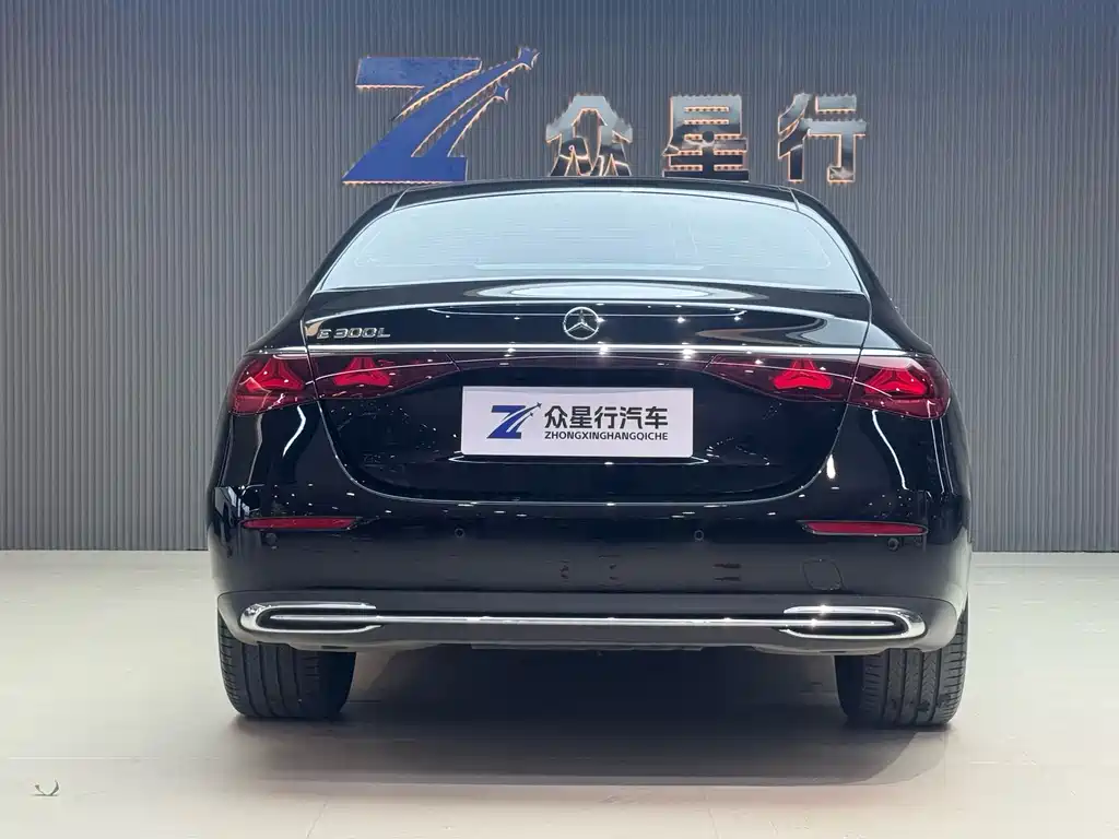 Mercedes-Benz E-Class 2024 E 300 L Luxury Model купить на сайте DeffCars