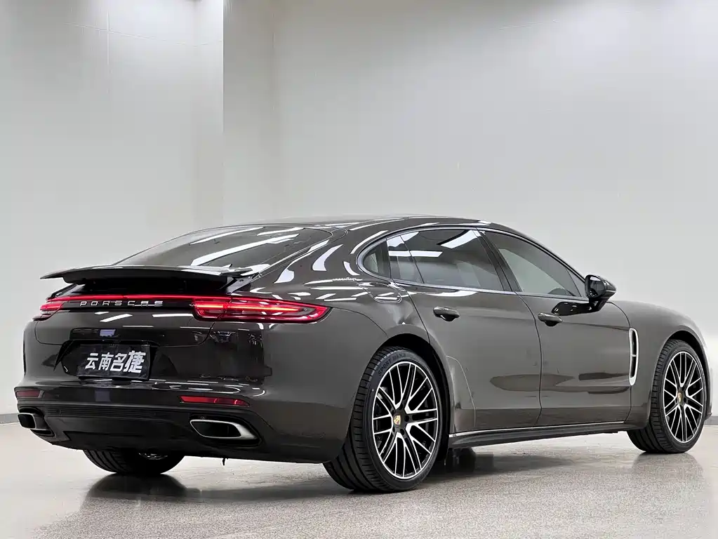 Panamera 2019 Panamera Executive Extended Edition 2.9T купить на сайте DeffCars