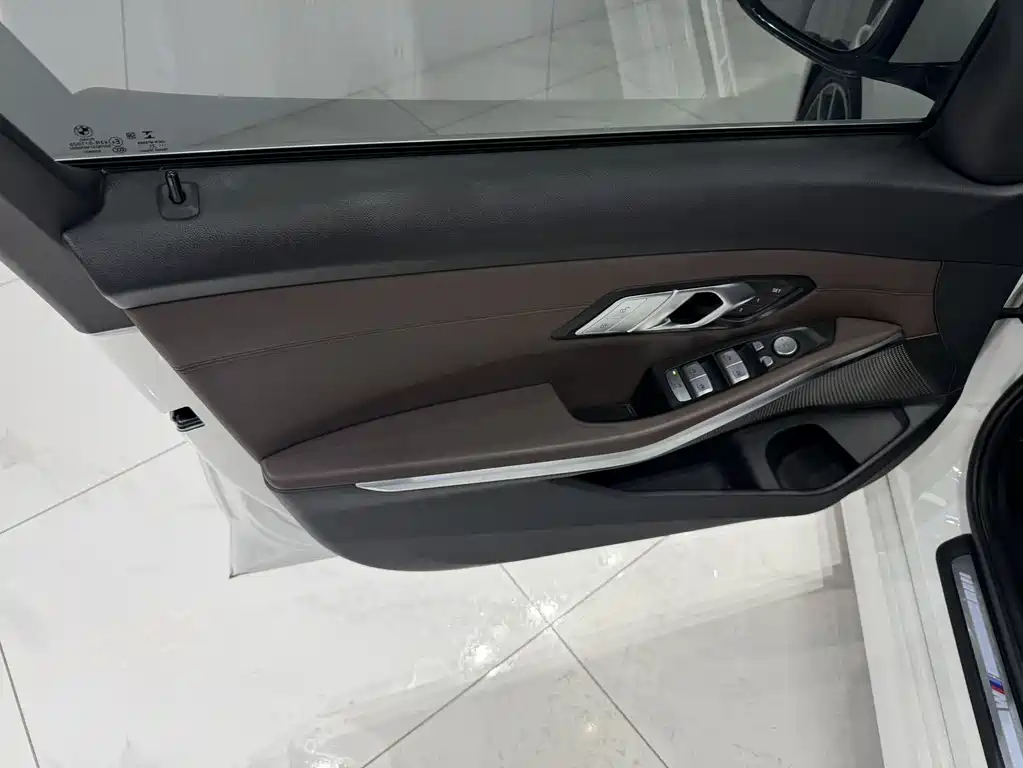 BMW 3 Series 2021 facelift 320Li M Sports Package купить на сайте DeffCars