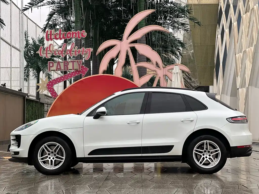 Macan 2018 Macan 2.0T купить на сайте DeffCars