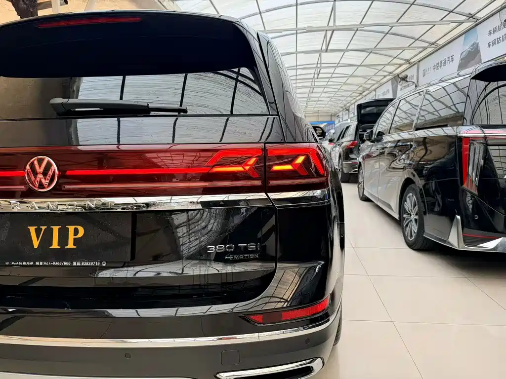 Touron 2023 380TSI four-wheel drive luxury version купить на сайте DeffCars