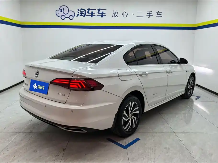 Bora 2020 1.5L automatic comfort model купить на сайте DeffCars