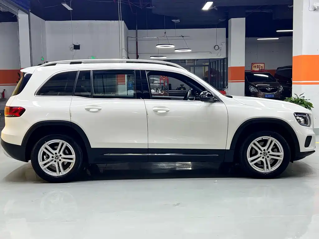 Mercedes-Benz GLB 2022 facelift version 2 GLB 200 dynamic version купить на сайте DeffCars