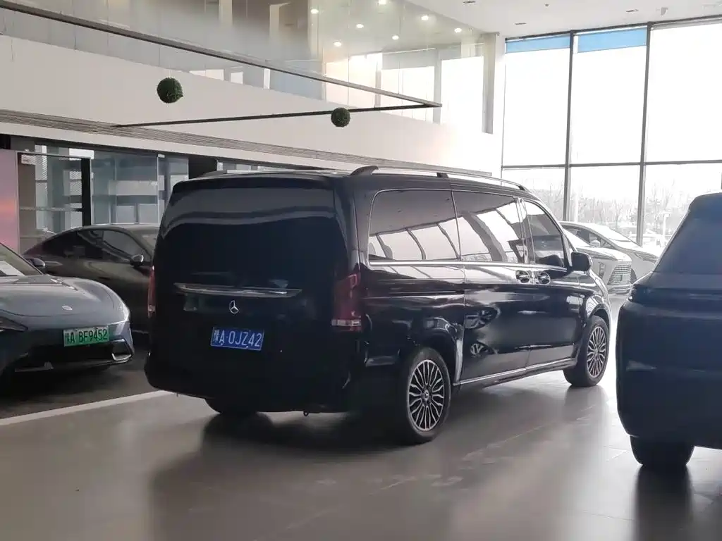 Mercedes-Benz V-Class 2018 V 260 Premium Edition National VI купить на сайте DeffCars