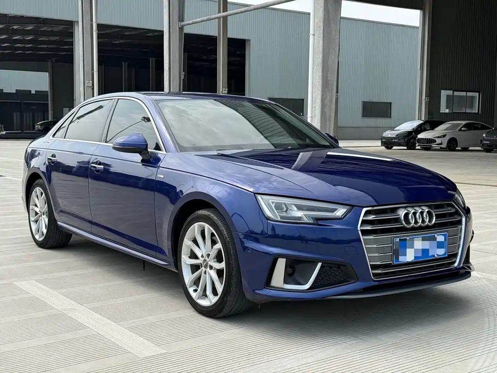 Audi A4L 2019 40 TFSI Fashion Type National VI купить на сайте DeffCars