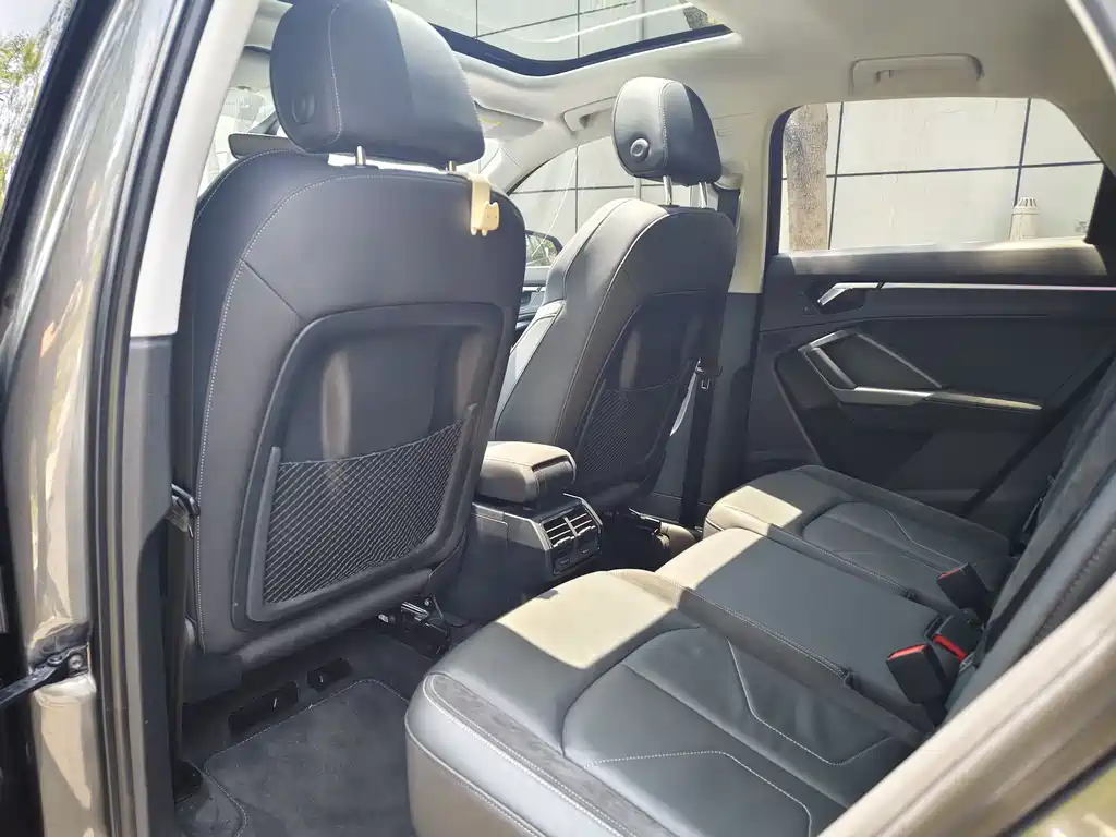 Audi Q3 Sportback 2022 40 TFSI RS Kit Burning Speed ​​Type купить на сайте DeffCars