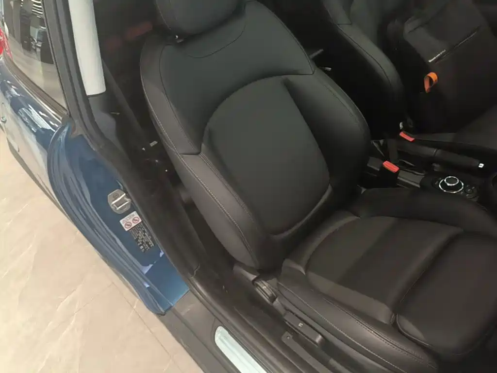 Mini 2022 Modified 1.5T Cooper Classic Pie купить на сайте DeffCars