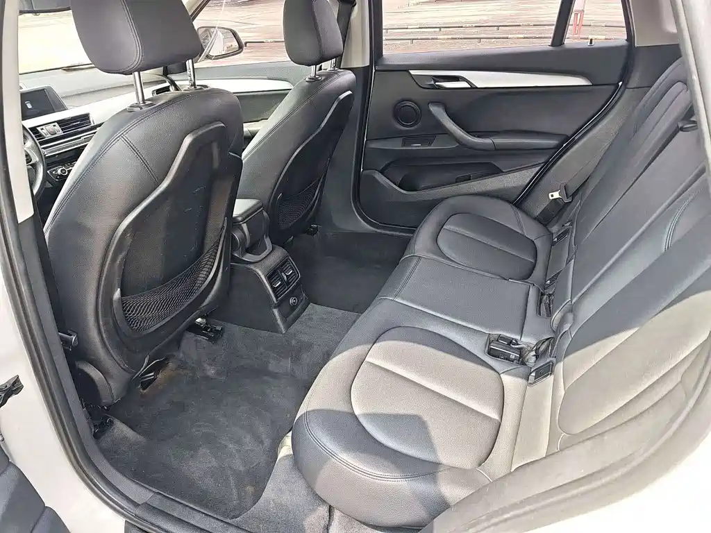 BMW X1 2018 sDrive18Li Fashion Model купить на сайте DeffCars