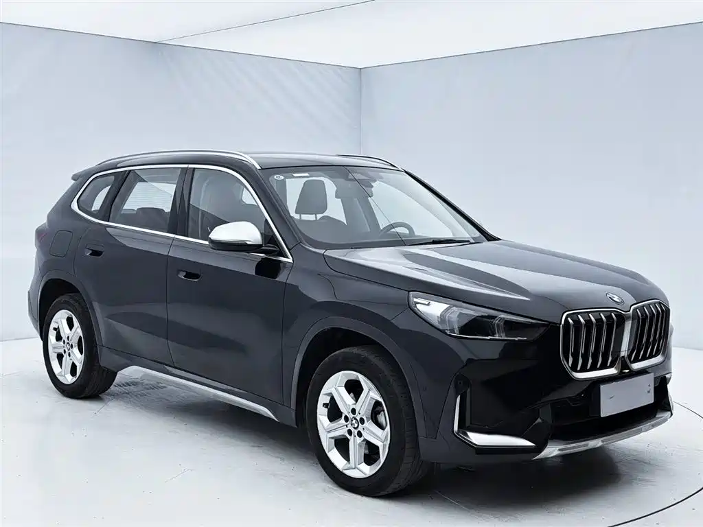 BMW X1 2023 sDrive20Li X Design Package купить на сайте DeffCars