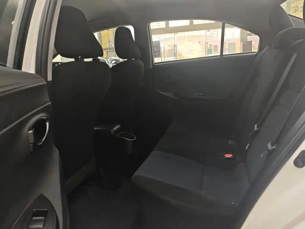 YARiS L 2021 1.5L CVT leading version купить на сайте DeffCars