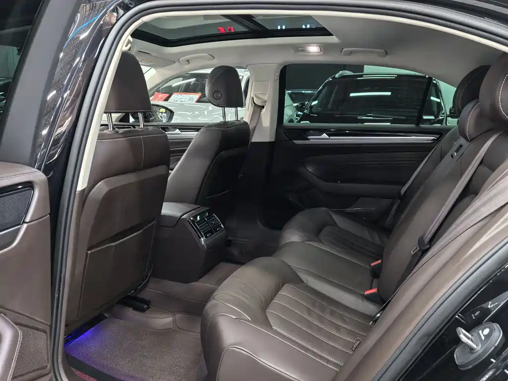 Huiang 2021 380TSI Deluxe Edition купить на сайте DeffCars
