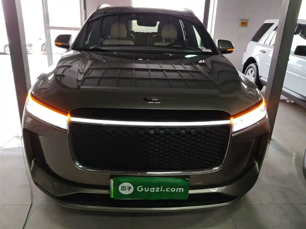 Ideal ONE 2020 extended range 6-seater version купить на сайте DeffCars