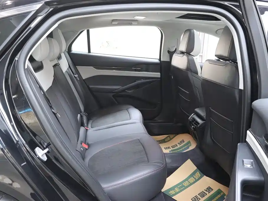 Mondeo 2022 facelift EcoBoost 245 luxury model купить на сайте DeffCars