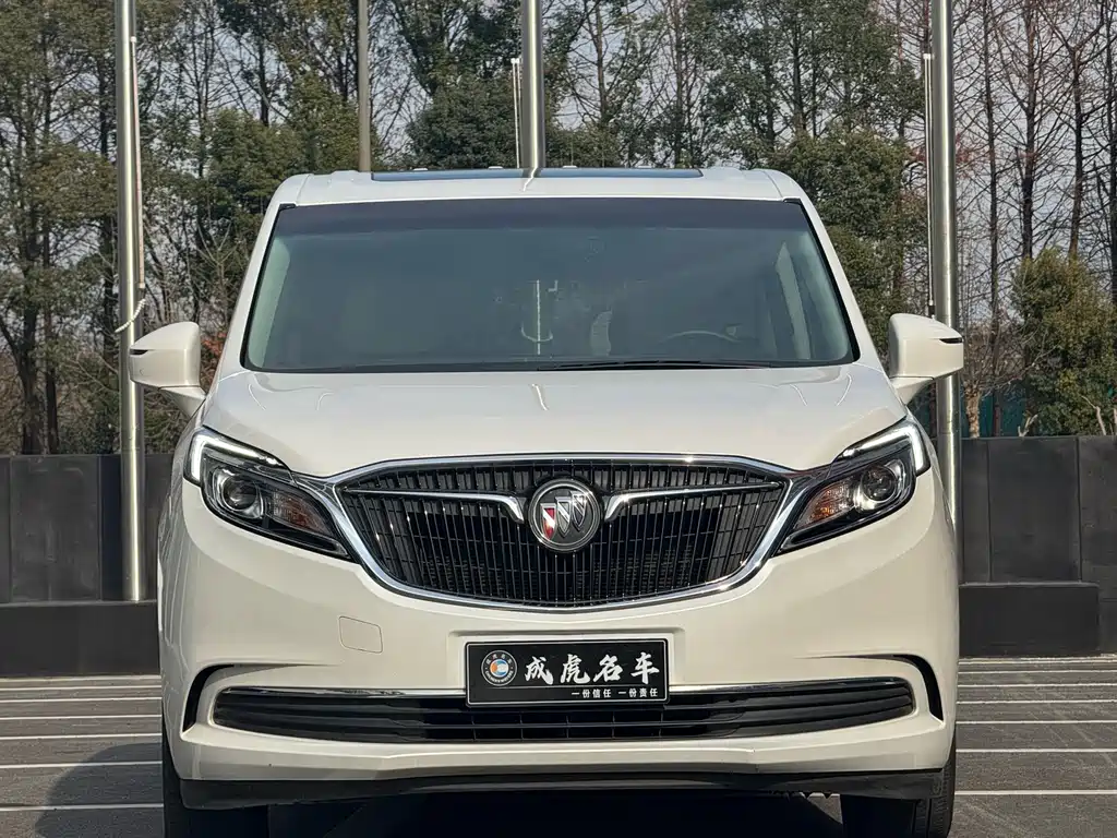 Buick GL8 2017 ES 28T Comfort Type National V купить на сайте DeffCars