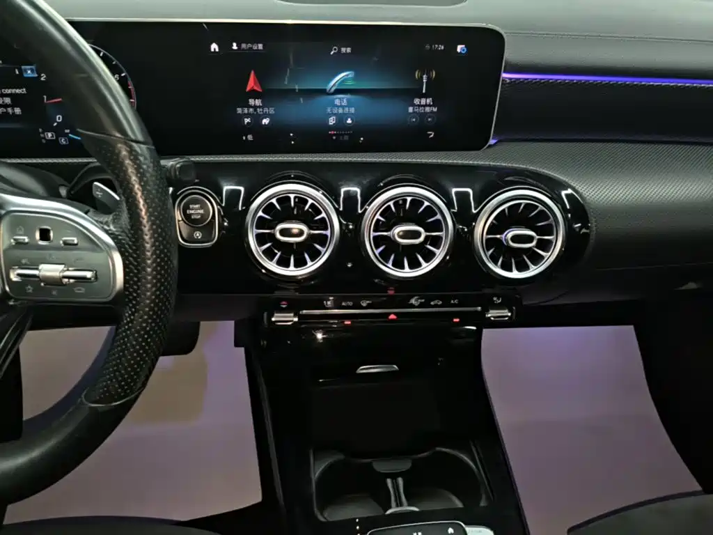 Mercedes-Benz A-Class 2020 A 200 L Sports Sedan купить на сайте DeffCars