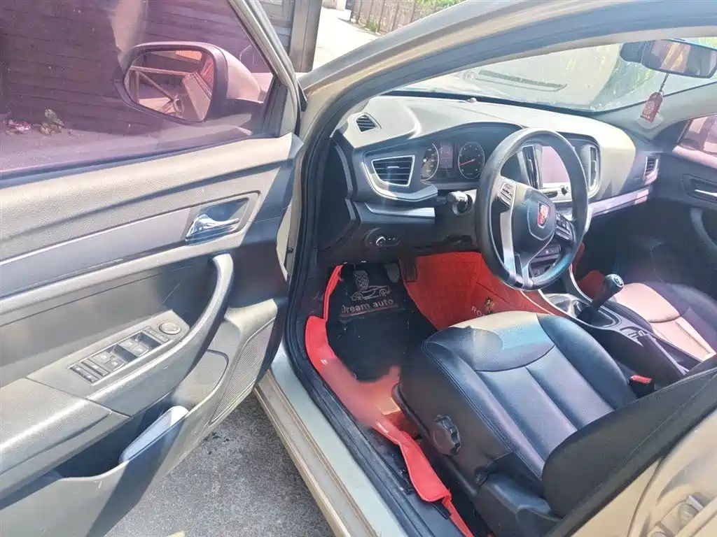 Roewe 360 ​​2018 PLUS 1.5L Manual Exclusive Edition купить на сайте DeffCars