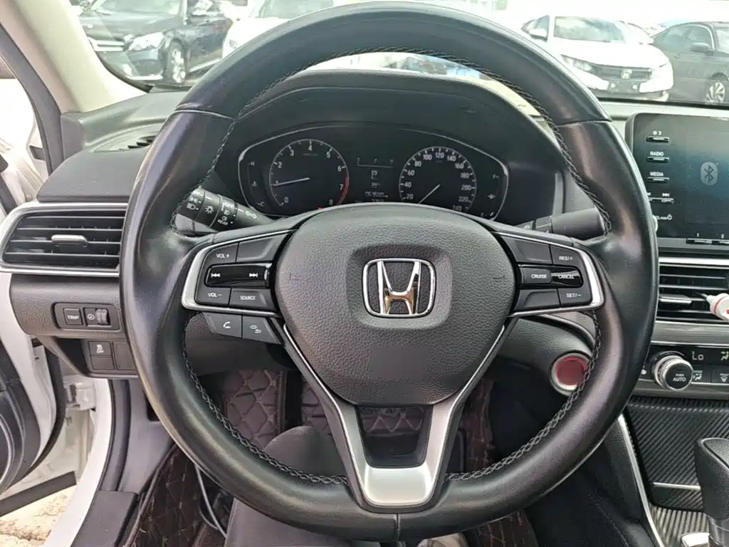 Accord 2018 260TURBO Elite Edition National VI купить на сайте DeffCars