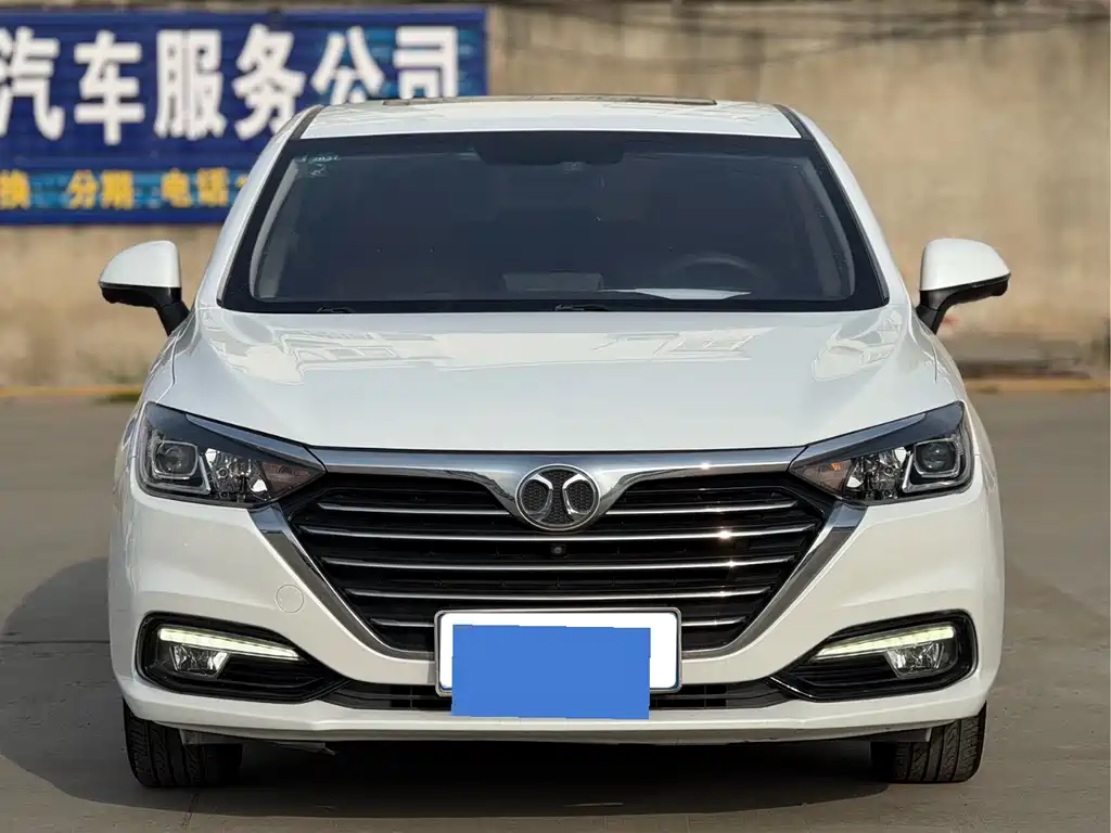Saab D50 2018 1.5L CVT premium smart driving version купить на сайте DeffCars