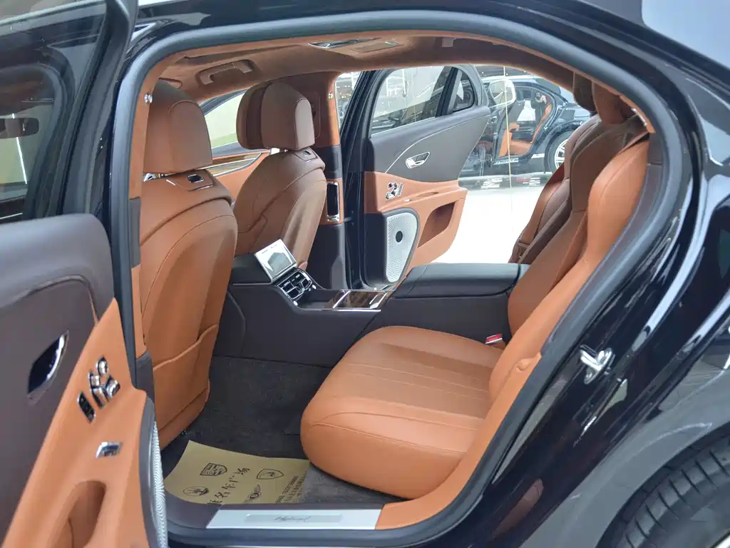 Flying Spur plug-in hybrid 2022 2.9T V6 Hybrid купить на сайте DeffCars