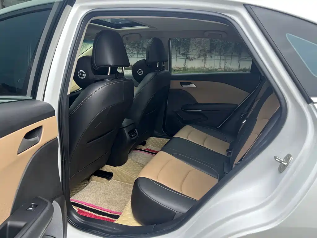 Cruze 2022 320 Automatic Sunroof Edition купить на сайте DeffCars
