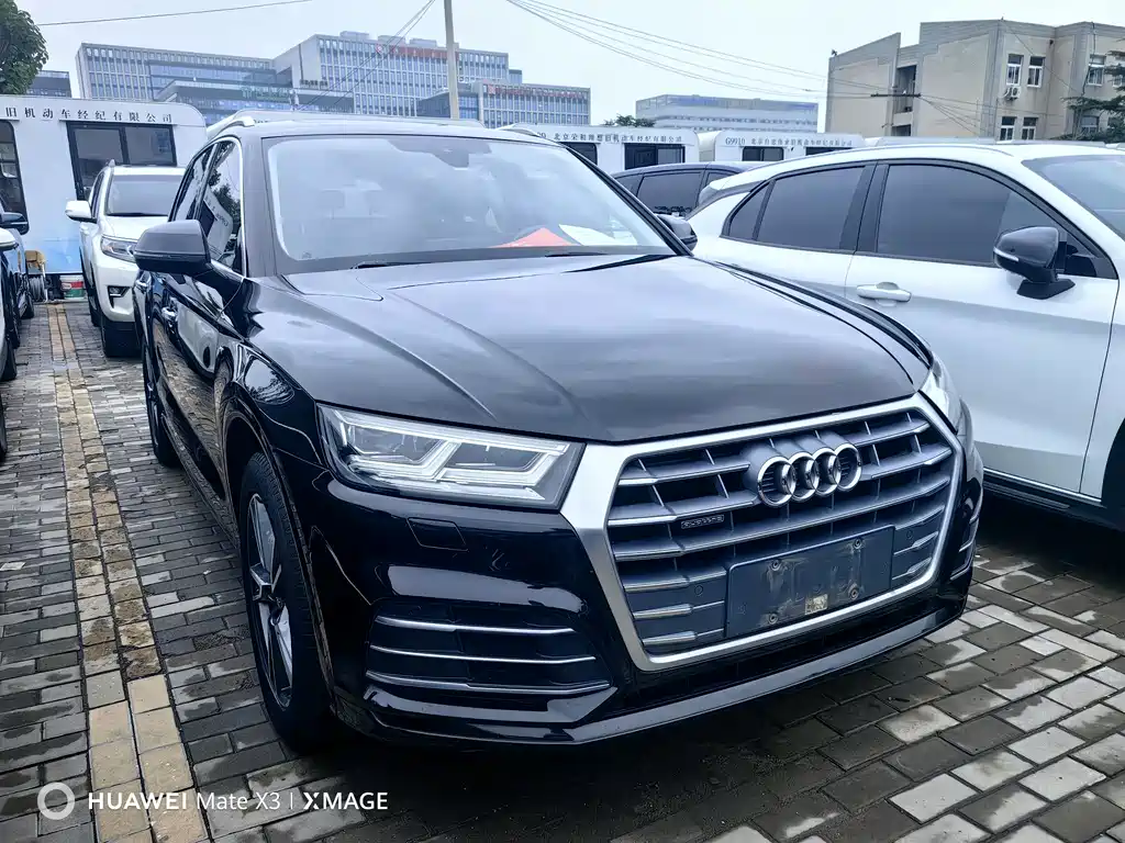 Audi Q5L 2018 40 TFSI enjoys fashionable style, National V купить на сайте DeffCars