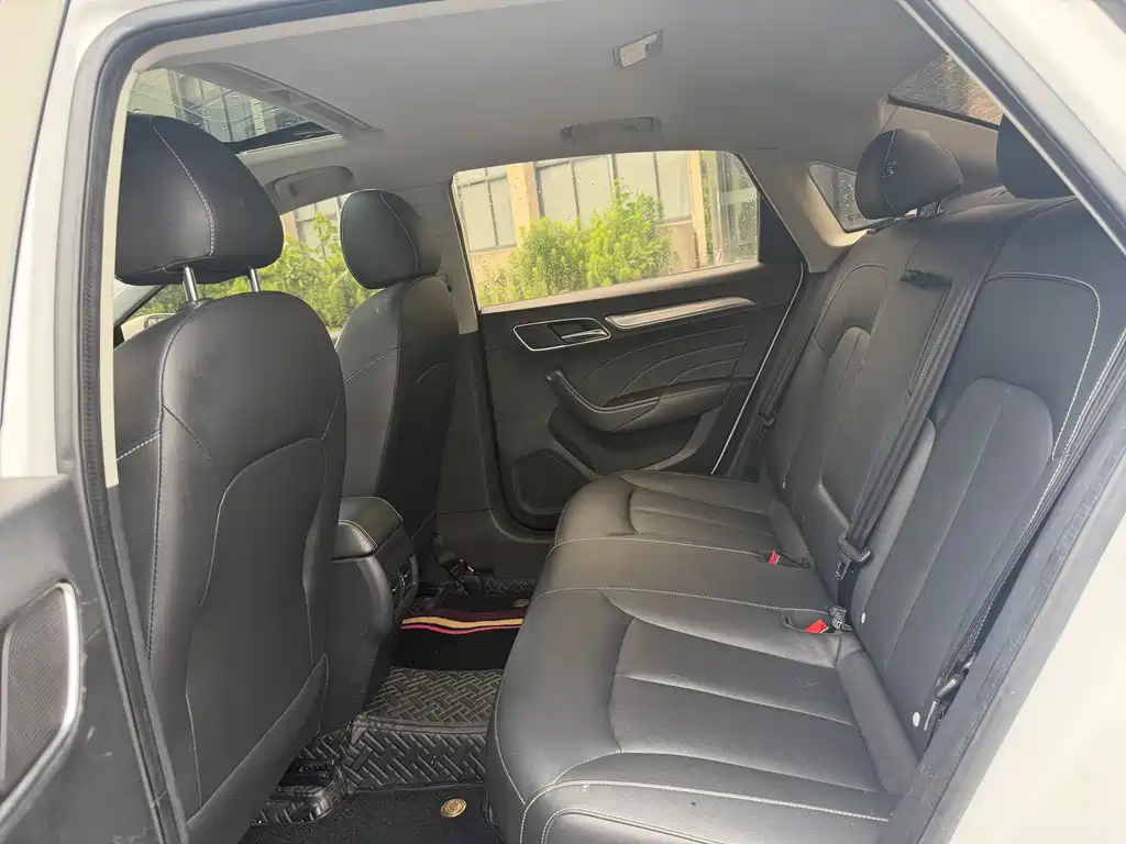 Roewe i6 2019 Plus 1.6L CVT 4G Connected Flagship Lavish Edition купить на сайте DeffCars