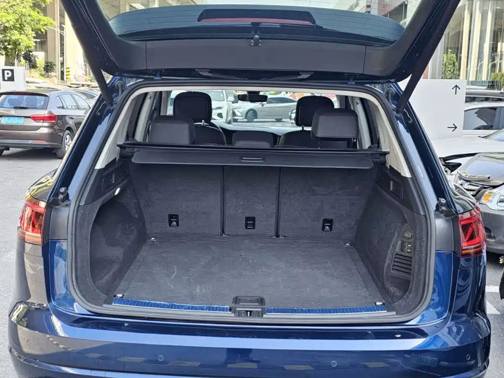 Touareg 2020 3.0TSI Ruixiang Edition National VI купить на сайте DeffCars