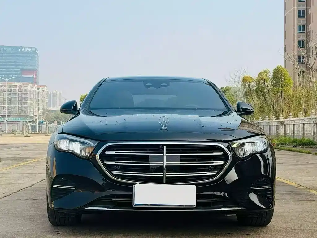 Mercedes-Benz E-Class 2024 E 300 L Luxury Model купить на сайте DeffCars