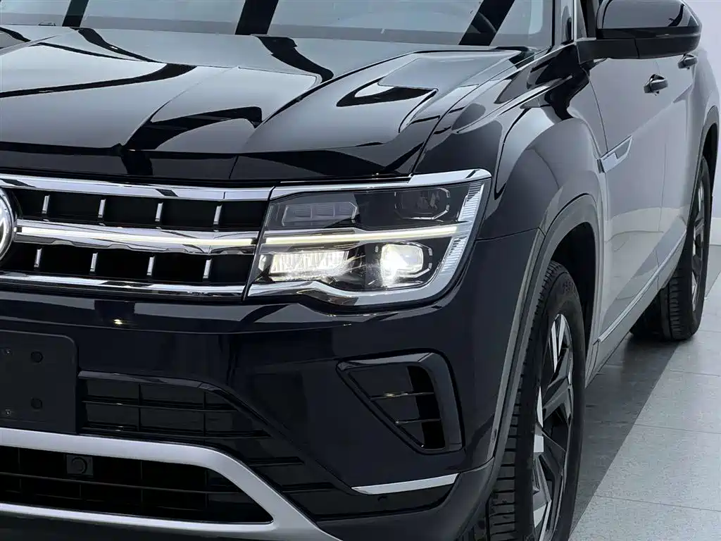 Touron 2021 380TSI four-wheel drive luxury version купить на сайте DeffCars