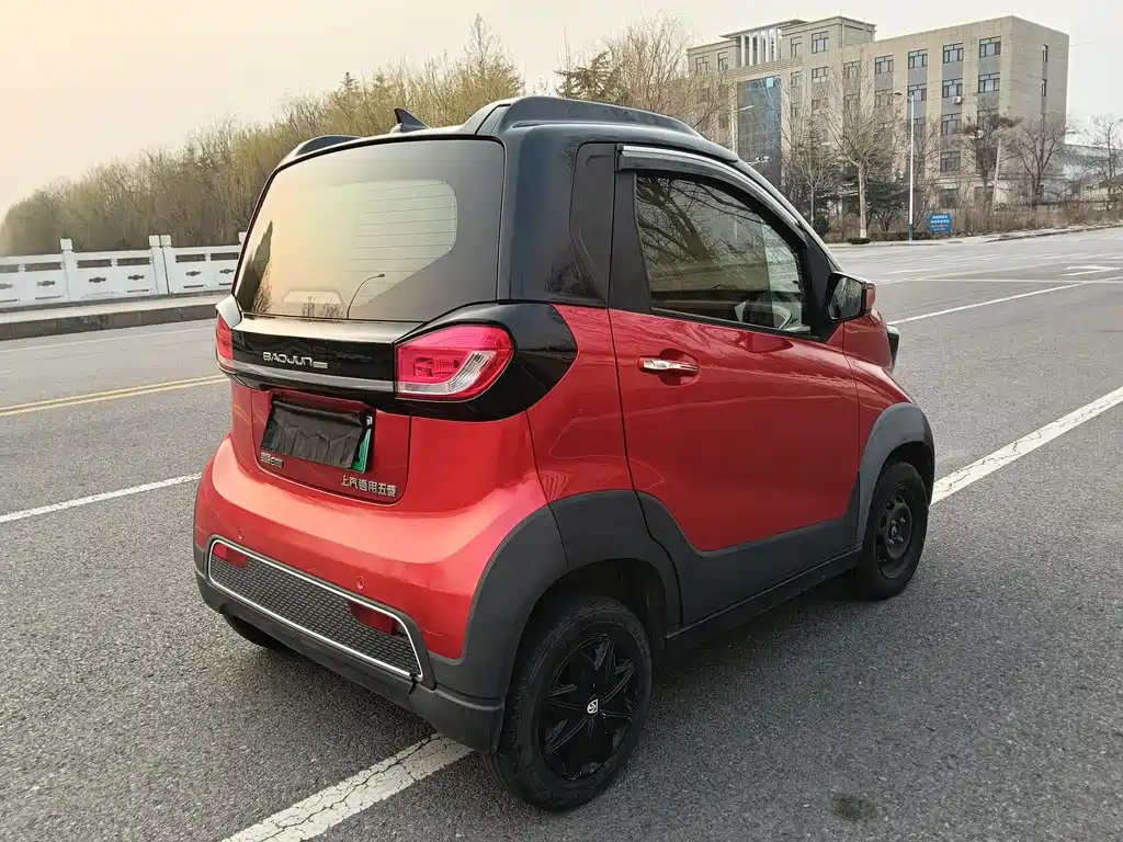 Baojun E100 2019 250KM Smart Travel Edition купить на сайте DeffCars