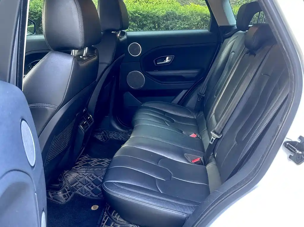 Range Rover Evoque 2015 2.0T five-door Zhiyao version купить на сайте DeffCars