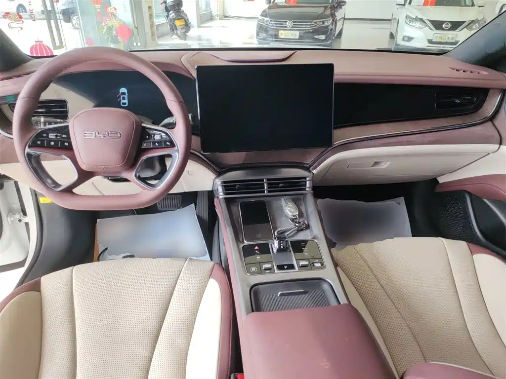 Seal 2023 DM-i 1.5L 121km premium model купить на сайте DeffCars