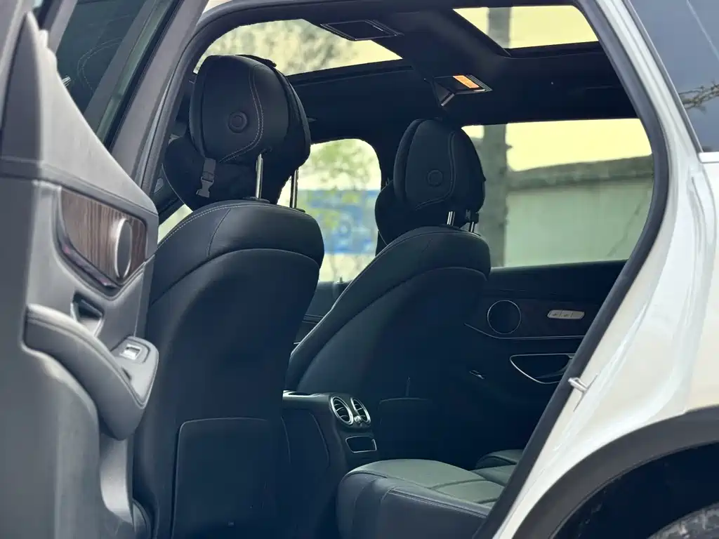 Mercedes-Benz GLC 2020 facelift GLC 260 L 4MATIC luxury model купить на сайте DeffCars