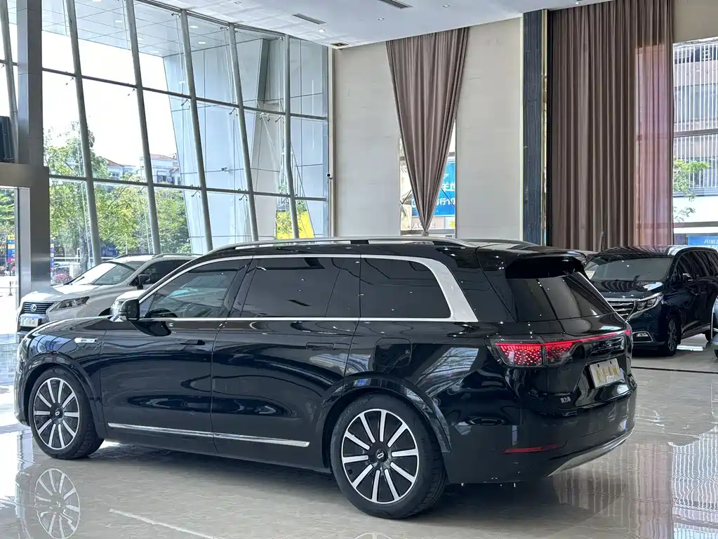 Wenjie M9 2024 extended range Ultra version 42kWh 6-seater version купить на сайте DeffCars