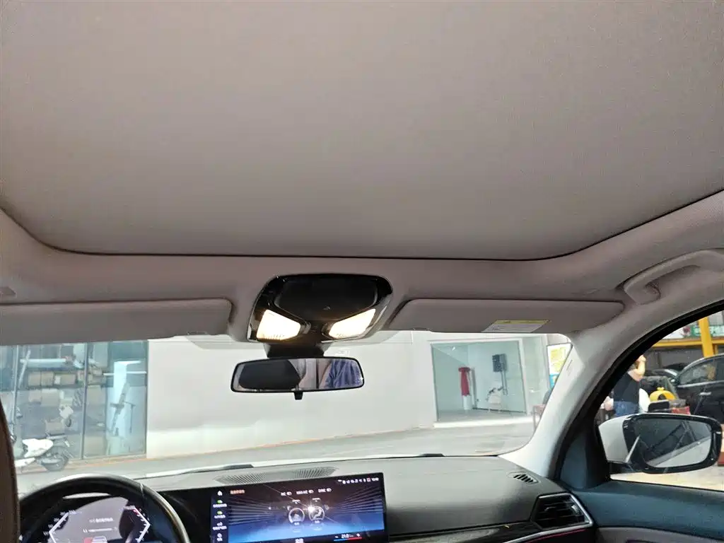 BMW 3 Series 2023 325Li M Sports Package купить на сайте DeffCars