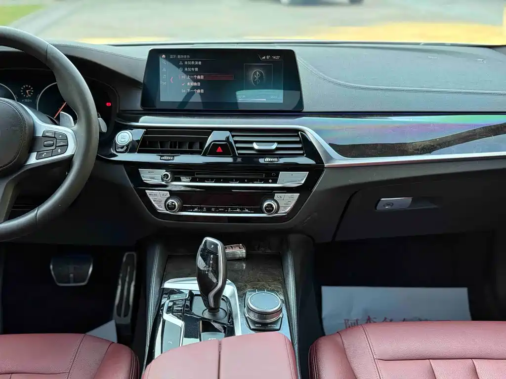 BMW 5 Series 2019 530Li Leading M Sports Package купить на сайте DeffCars