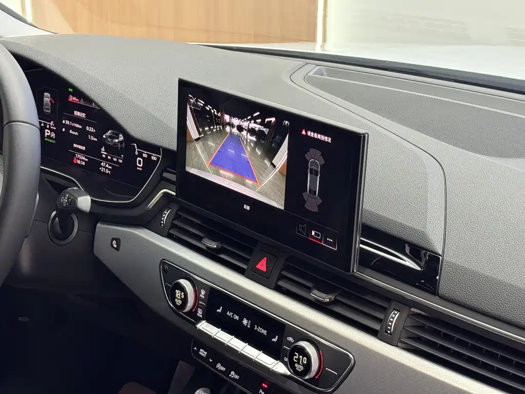 Audi A5 imported 2023 Sportback 40 TFSI fashionable and dynamic купить на сайте DeffCars