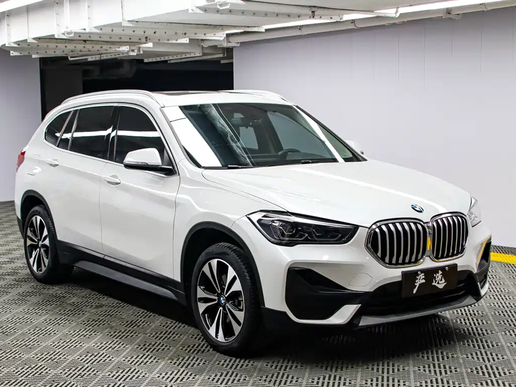 BMW X1 2022 sDrive20Li Fashion Model купить на сайте DeffCars