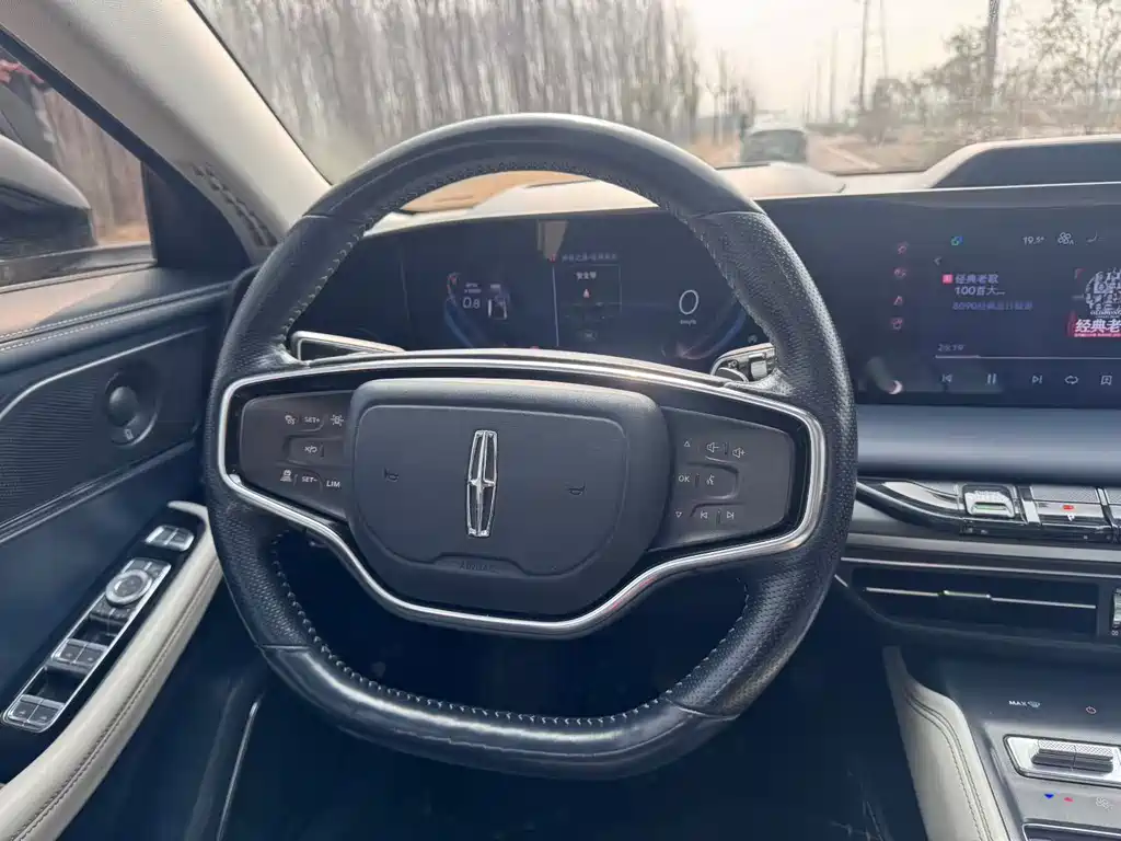 Lincoln Z 2022 iCool Zunya Edition купить на сайте DeffCars