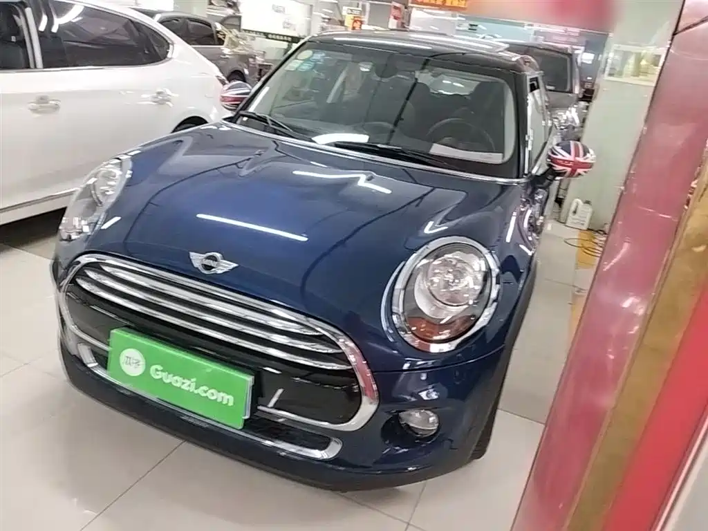 MINI 2016 1.5T COOPER five-door version купить на сайте DeffCars