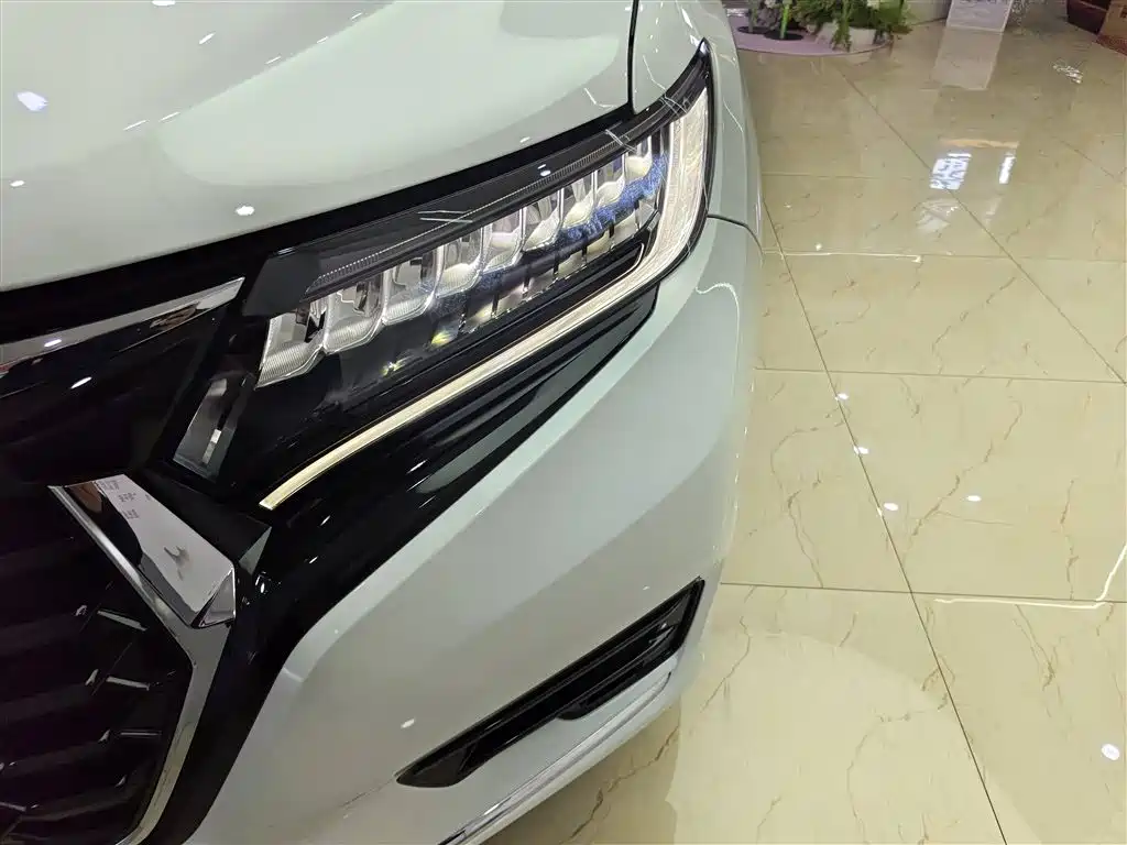 Honda UR-V 2024 370TURBO two-wheel drive premium version купить на сайте DeffCars