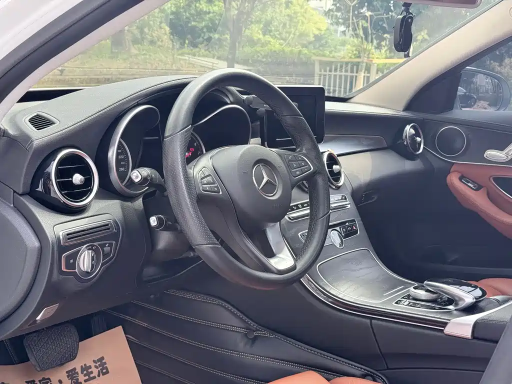 Mercedes-Benz C-Class 2018 C 180 L Fashionable Sports Edition купить на сайте DeffCars