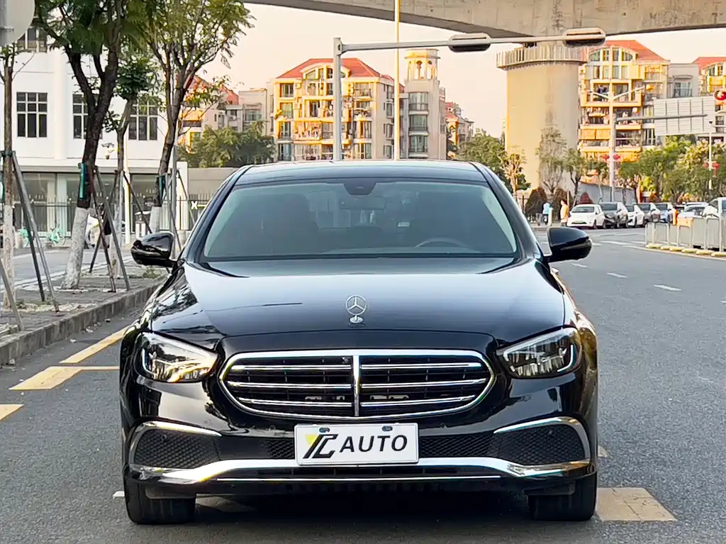 Mercedes-Benz E-Class 2022 E 300 L Luxury Model купить на сайте DeffCars