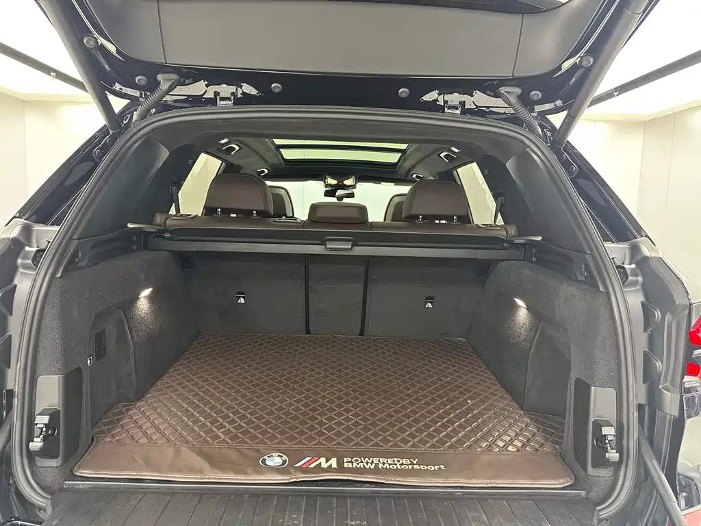 BMW X5 2023 xDrive 40Li M Sports Package купить на сайте DeffCars