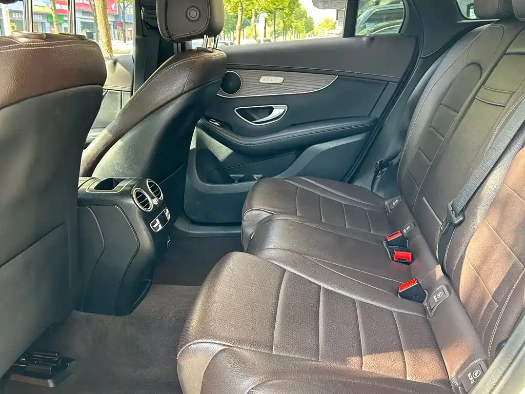 Mercedes-Benz GLC 2021 GLC 260 L 4MATIC luxury model купить на сайте DeffCars