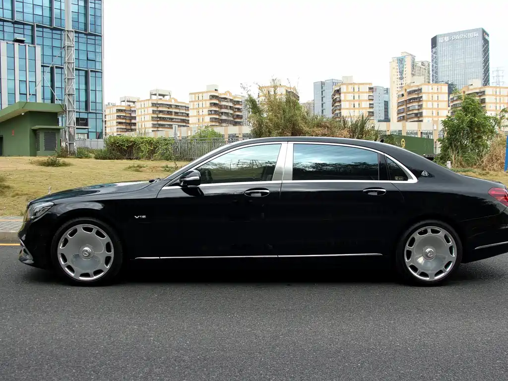 Maybach S-Class 2018 S 680 купить на сайте DeffCars
