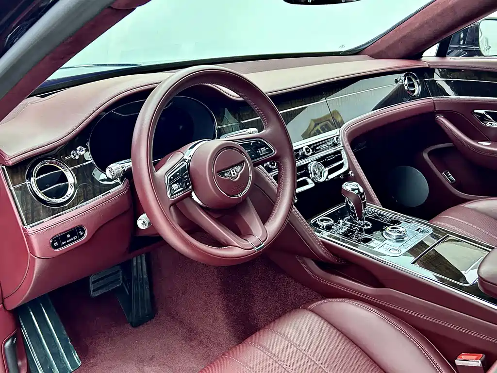 Flying Spur 2022 4.0T V8 Standard Edition купить на сайте DeffCars