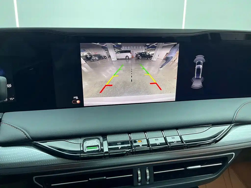 Lincoln Z 2025 2.0T Premium купить на сайте DeffCars