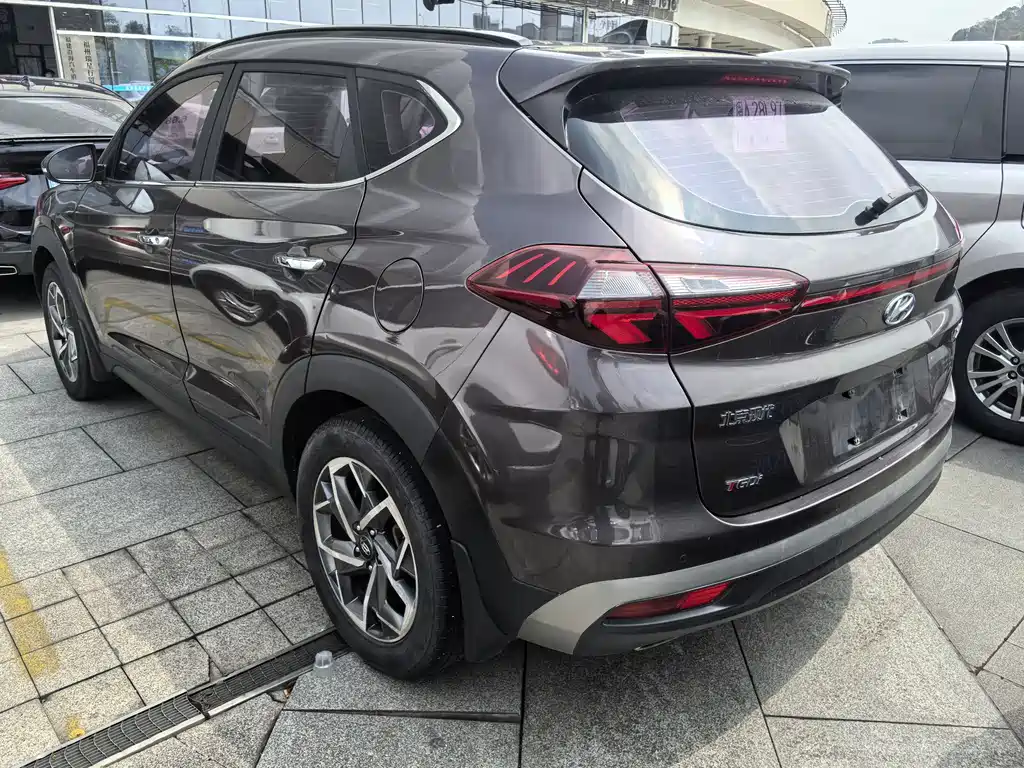 Tucson 2019 280TGDi dual-clutch two-wheel drive fashion version National V купить на сайте DeffCars