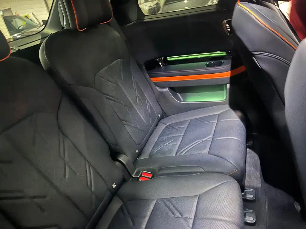 JiKrypton 9X 2025 Yao Black Edition 70kWh купить на сайте DeffCars